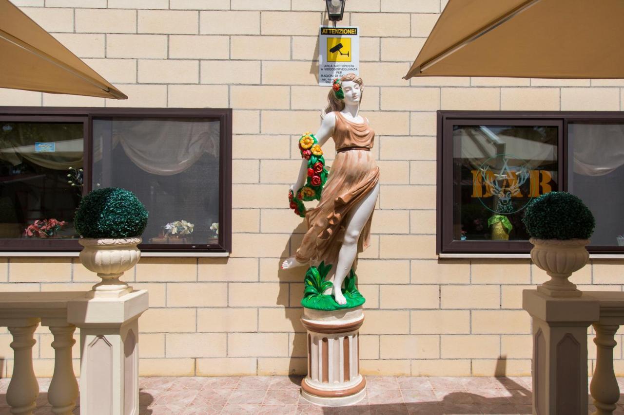 Villaggio Albergo Cervo Запонета Екстериор снимка